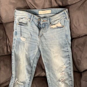 Light wash jeans